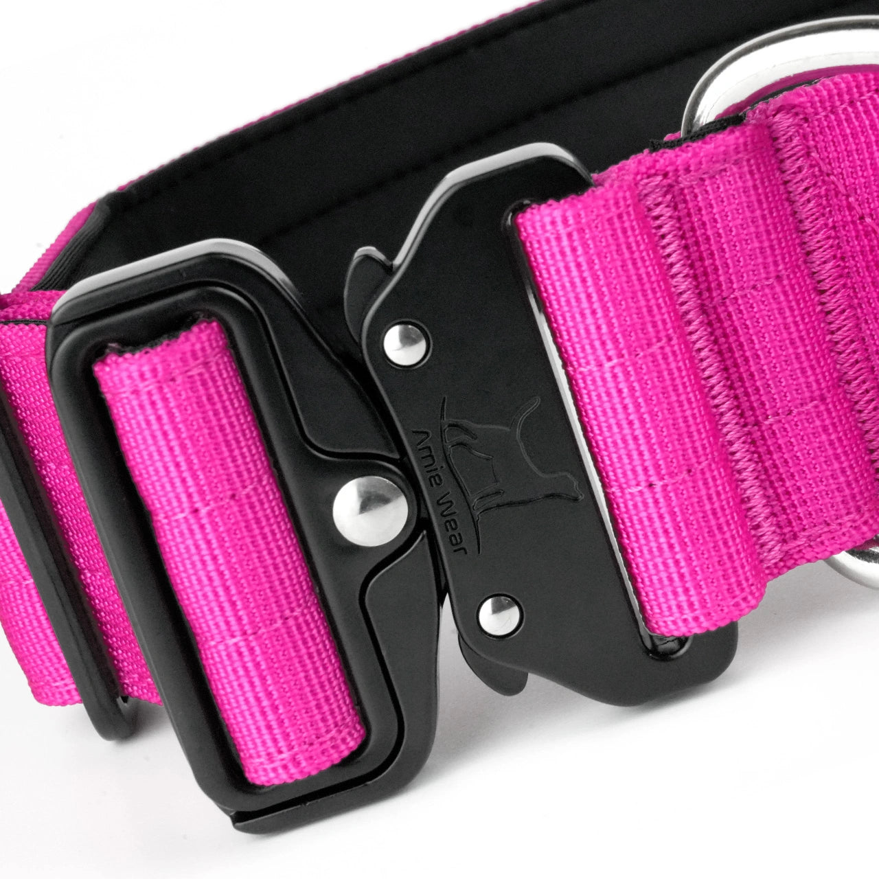 Breites taktisches Hundehalsband mit Griff – Magenta